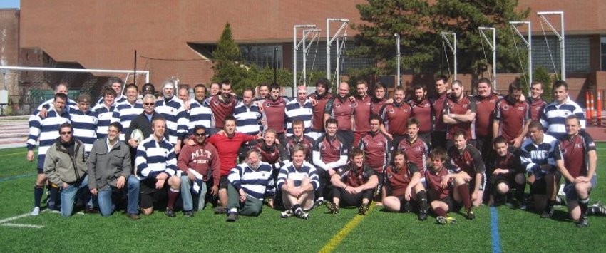 Men's rugby posed team picture